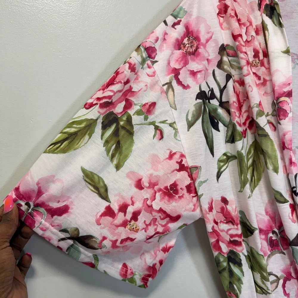 Show Me Your Mumu Brie Floral Short Robe Garden of Blooms Pink White One Size